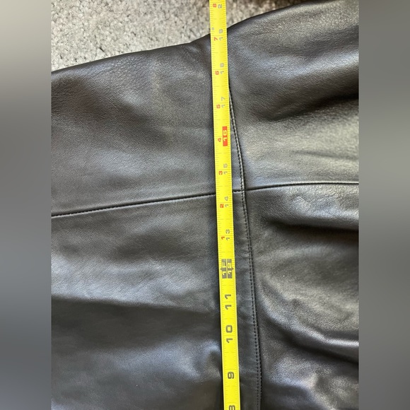 Ralph Lauren Women's Black A-Line Lamb Leather Skirt/Silk Inlining Sz 6 - Picture 7 of 8